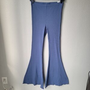 Aerie Ribbed High Rise Flare Leg Lettuce Hem Leggings Size Small Long Blue NWT
